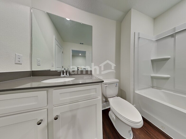 Building Photo - 6413 Emerald Hls Wy