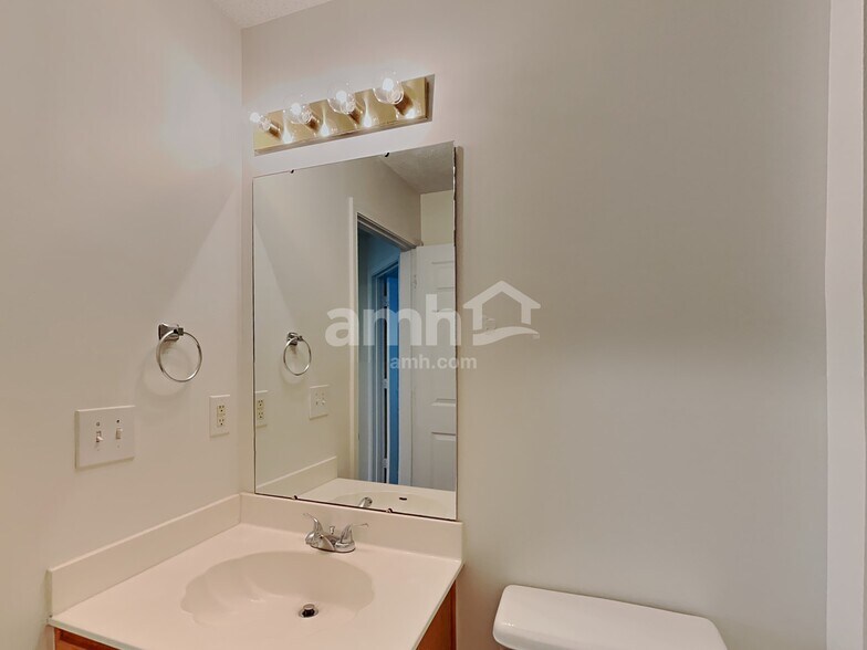 Building Photo - 3507 Lusby Ct