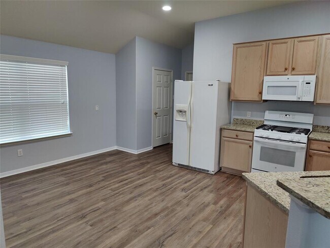 Building Photo - 14123 Curry Creek Ln