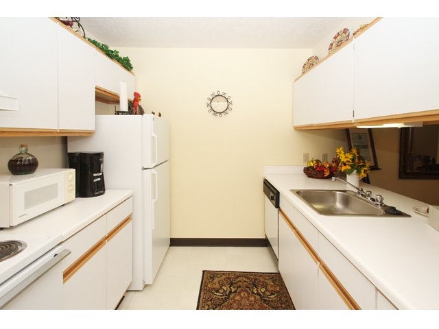 Interior Photo - Loomis Estates Apartments