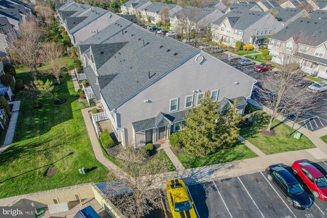 Building Photo - 3908 Grenwich Ln