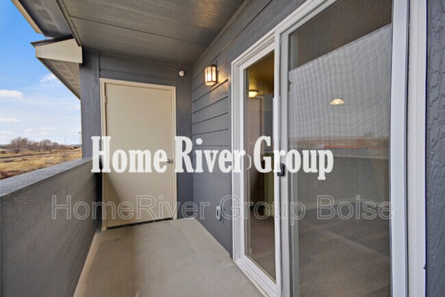 Building Photo - 6677 W Colehaven Dr