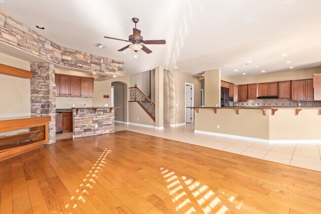 Building Photo - BEAUTIFUL QUEENSRIDGE HIGHLY UPGRADED HOME BY CHRISTOPHER HOMES