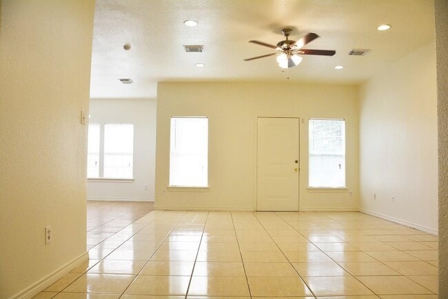 Building Photo - 9231 Burford Ln