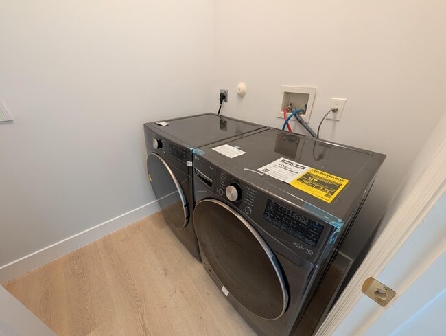 Building Photo - 8273 Manjack