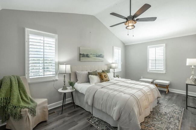 Building Photo - 103 S Germantown Rd