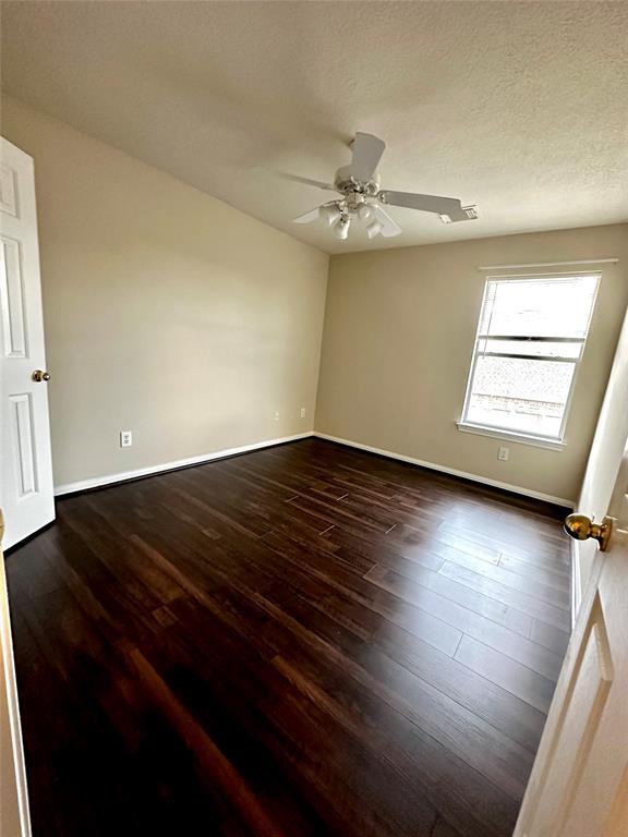 Building Photo - 3615 Shasta Ct