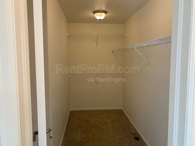 Building Photo - 2615 Forecastle Dr