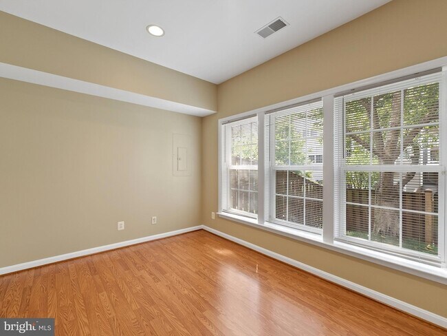 Building Photo - 15005 Danube Way