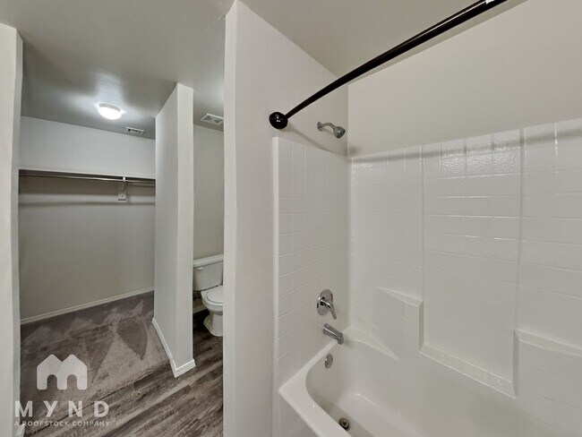 Building Photo - 4208 Umbria Rd