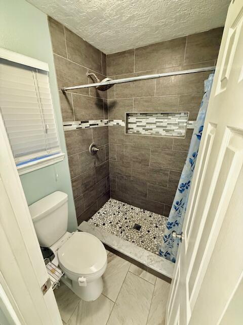 Building Photo - 1003 Sandra Dr