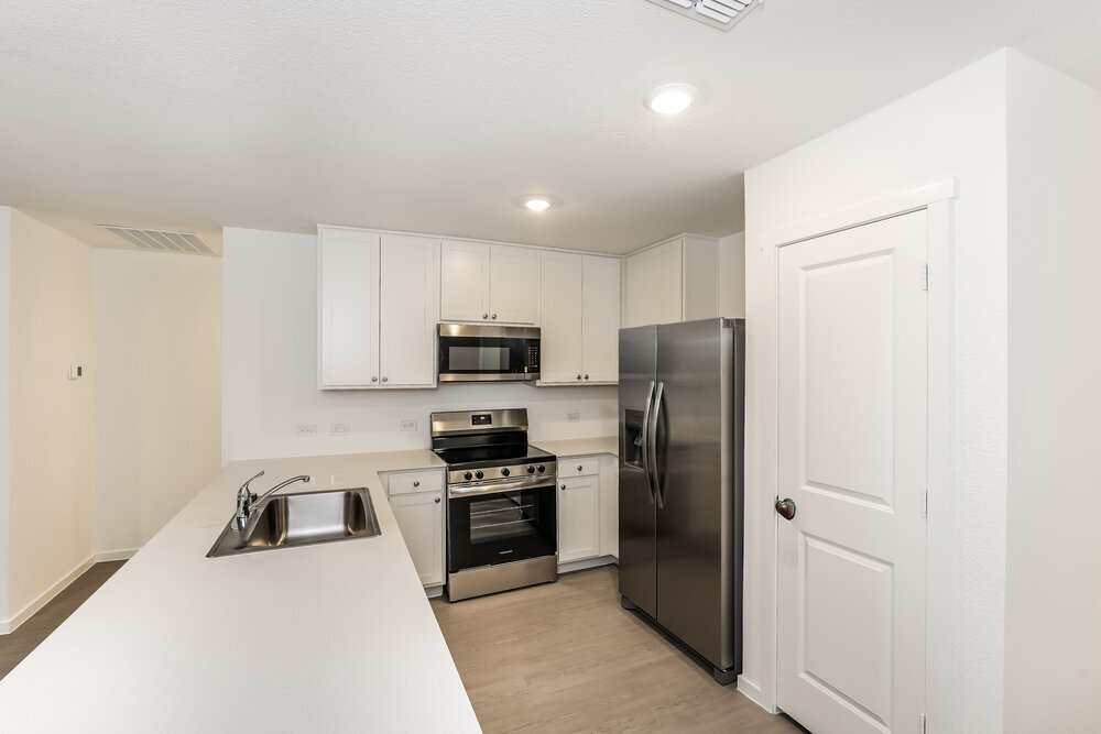 Building Photo - 201 Sycamore Pl