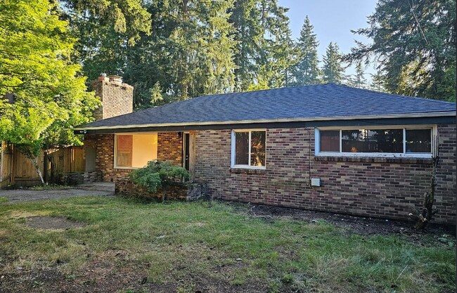 Building Photo - 12529 14th Avenue Northeast