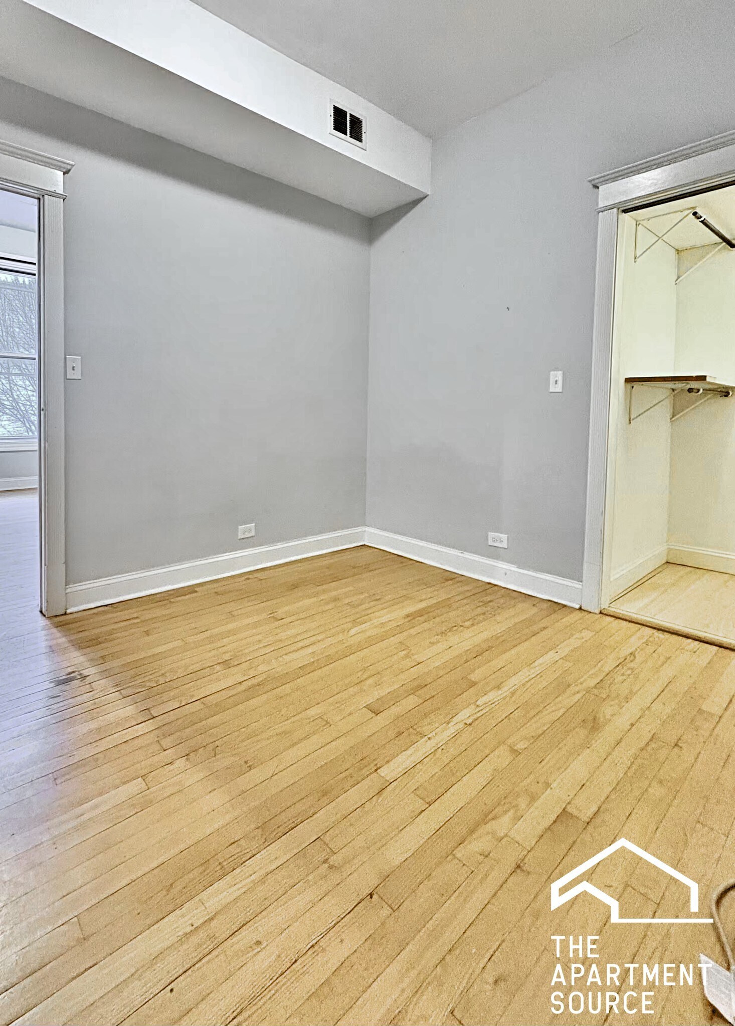 Building Photo - 208 N Kolin Ave