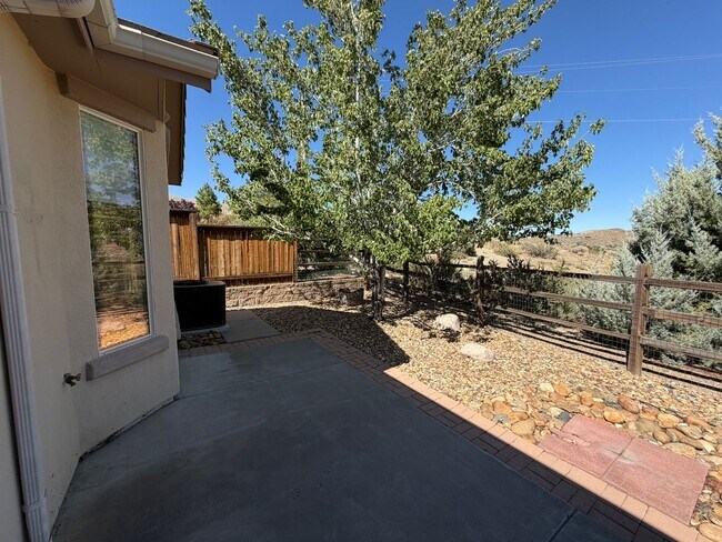 Building Photo - 55+ Del Webb home in Somersett