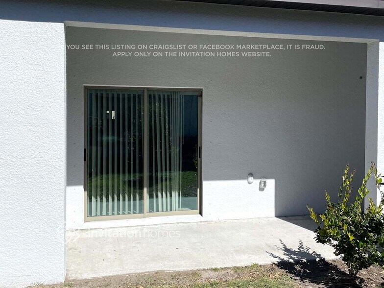 Building Photo - 8286 Crescent Oaks Dr