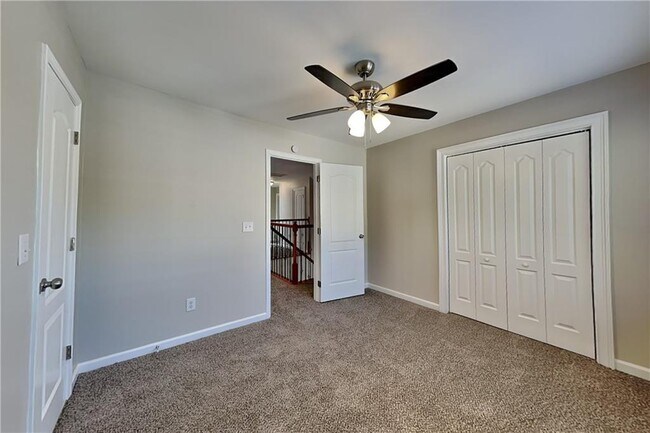 Building Photo - 412 Oscar Way