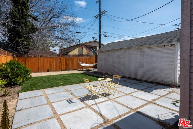 Building Photo - 5742 6th Ave