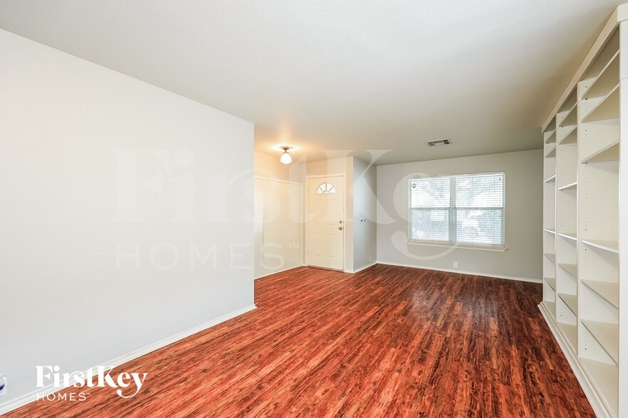 Building Photo - 3626 Alpine Aster