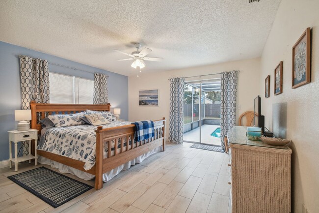 Building Photo - ***PRIVATE HEATED POOL*** Beautiful, Fully-Furnished 3-Bedroom Home Available April 1, 2026!   **...