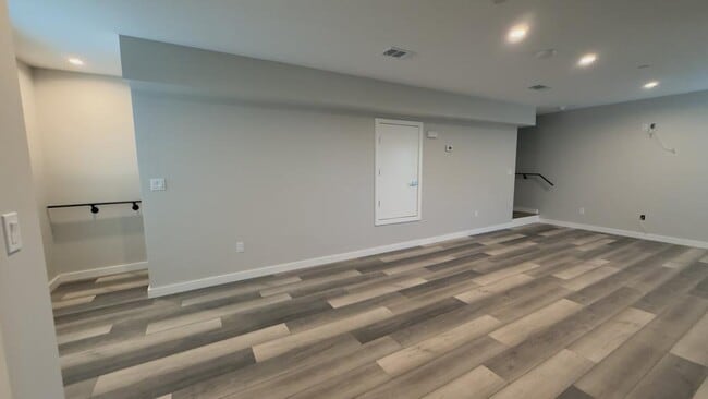 Building Photo - 4969 Imperial Ave