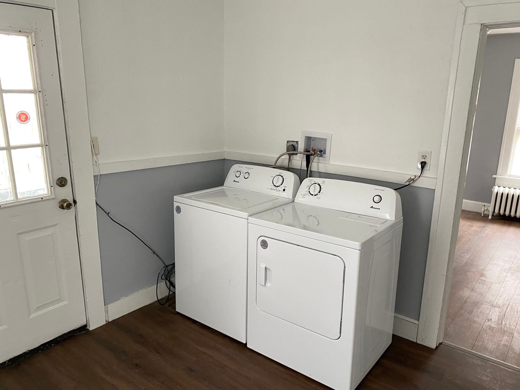 washer&dryer - 72 Cleveland Ave