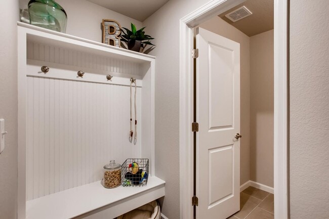 Building Photo - Beautiful 3 Bed, 2.5 Bath New-Build in Ber...