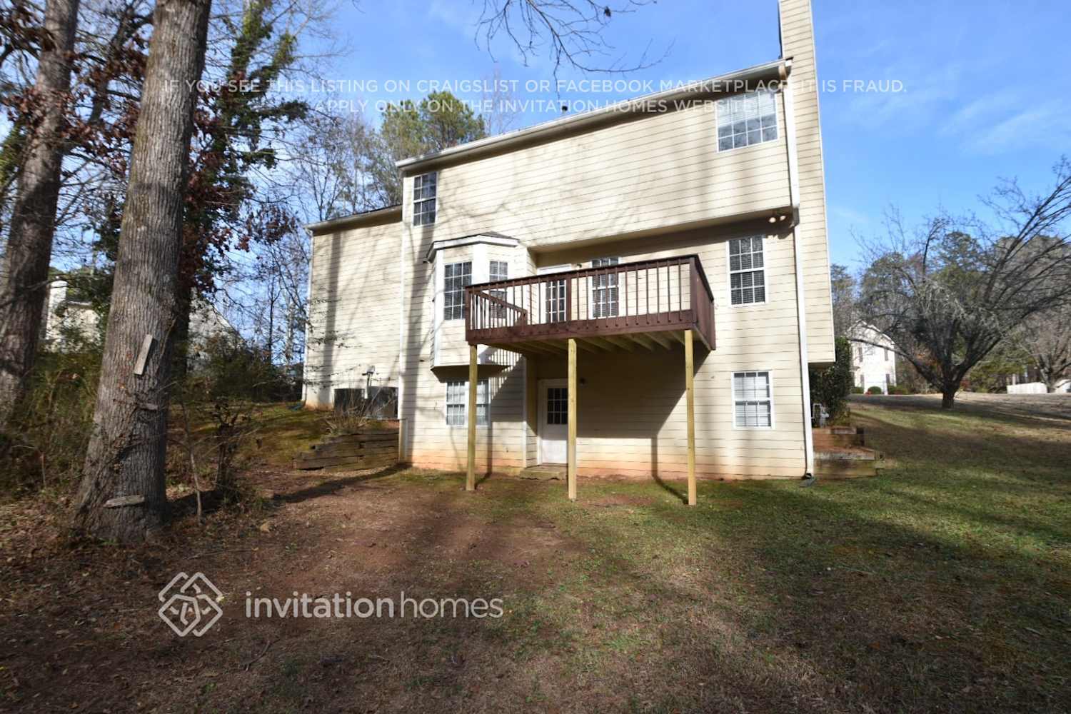 Building Photo - 3665 Wake Robin Way