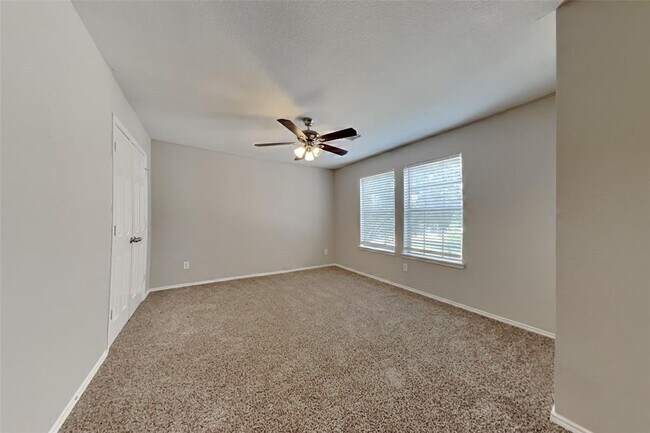 Building Photo - 21210 Bridgemeadows Ln