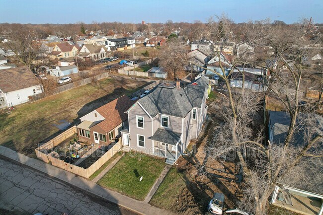 Building Photo - 43 N Beville Ave