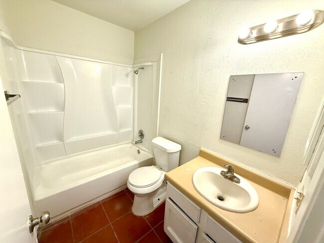 Building Photo - 7806 Winsford Dr