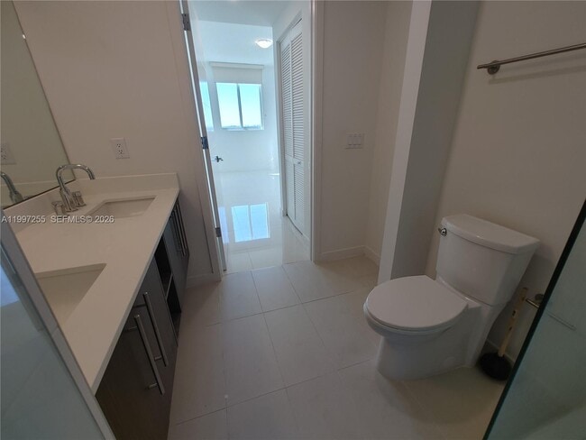 Building Photo - 7661 NW 107th Ave