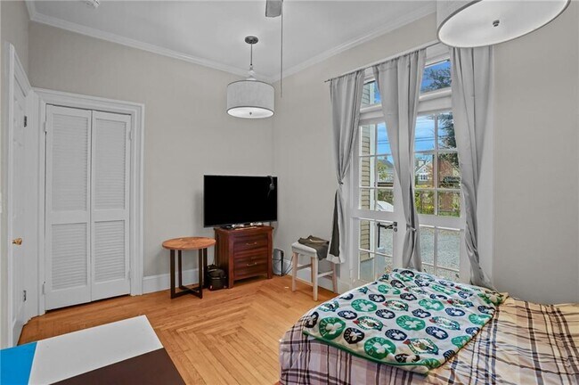 Building Photo - 30 Gould St