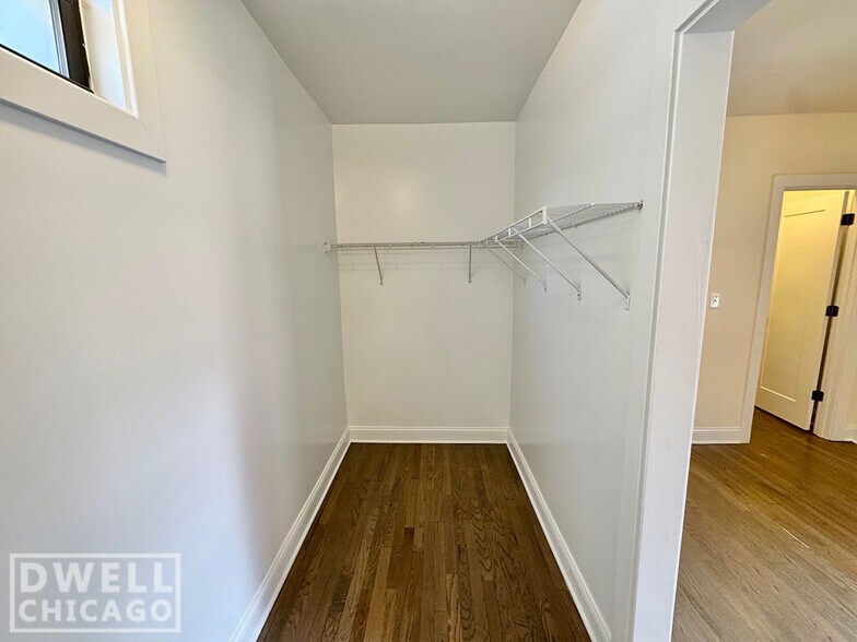 Building Photo - 2639 N Spaulding Ave