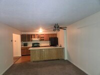 Building Photo - 120 Fisherville Rd