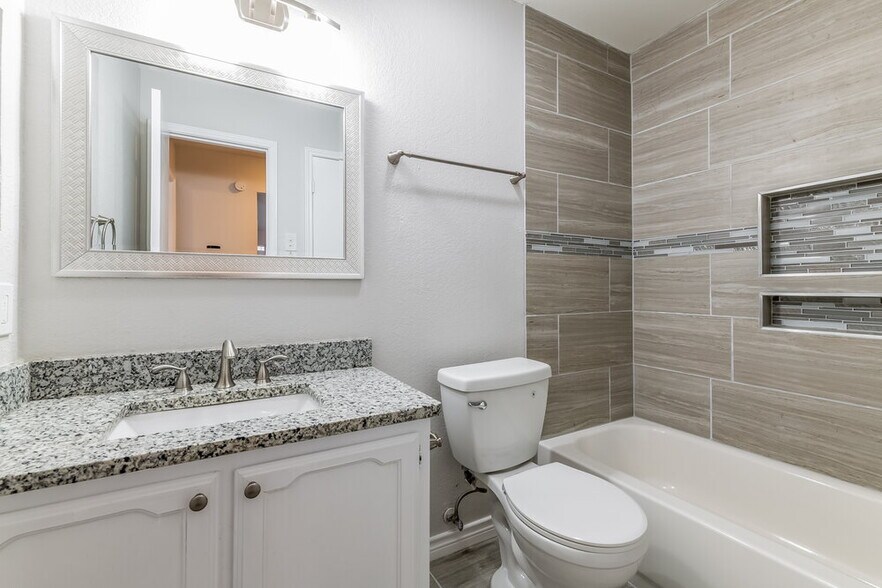 Building Photo - 522 Chancellorsville Dr