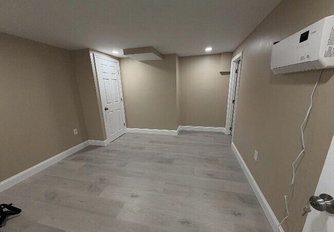 Building Photo - 30 Gaglione Ct