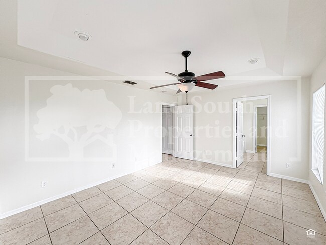 Building Photo - 7823 Sugar Pine Blvd