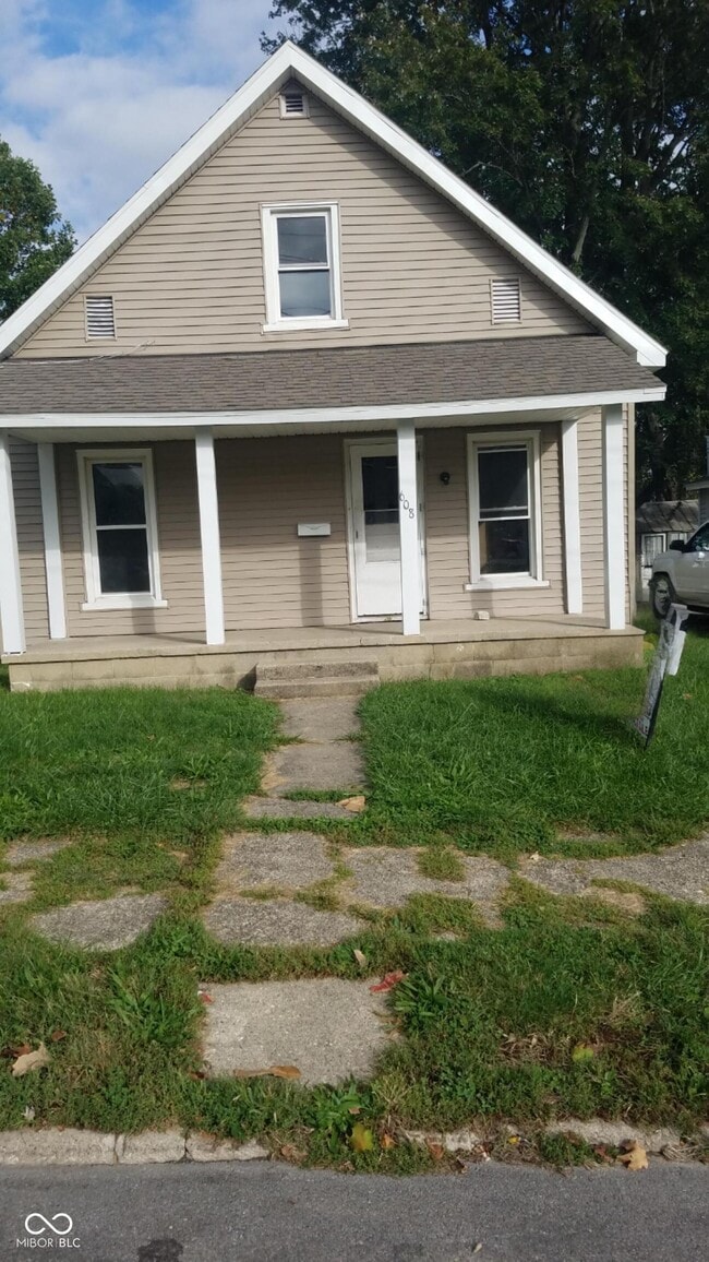 Building Photo - 608 Wallace Ave