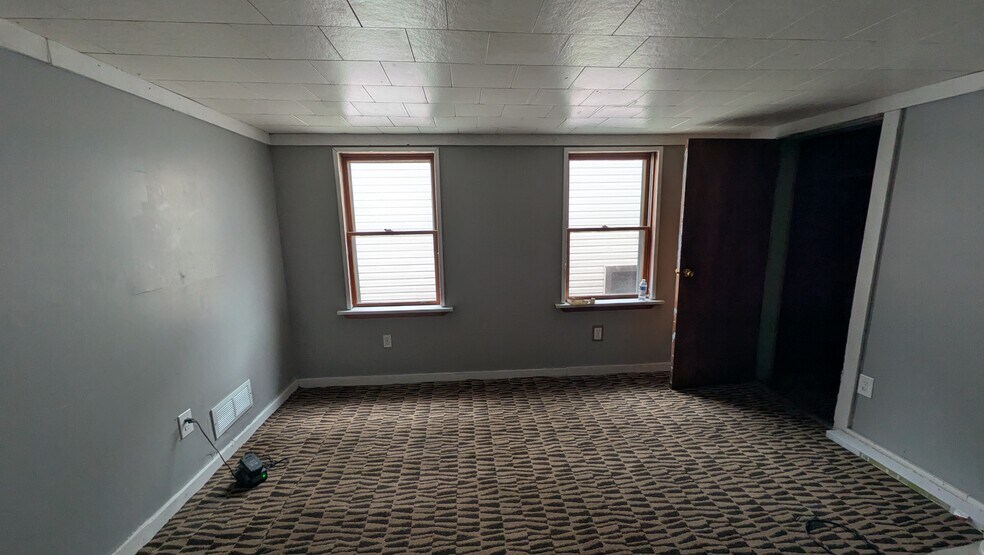 Building Photo - 2721 Wood St