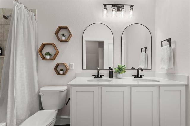 Building Photo - 11216 Klondike Ln