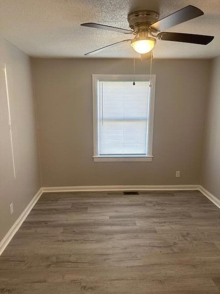 Building Photo - 2311 Spring Place Rd SE