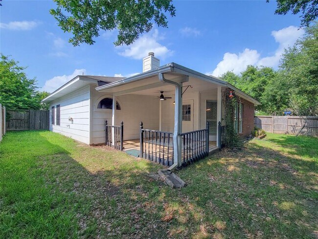 Building Photo - 218 Windrift Ct