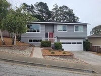 Building Photo - 1172 Park Pacifica Ave