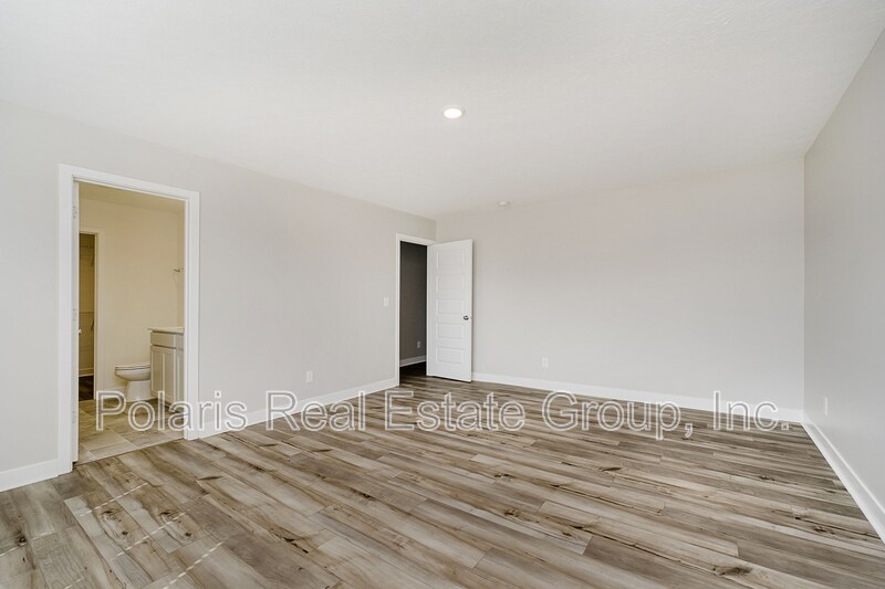 Building Photo - 11431 Hartwell St