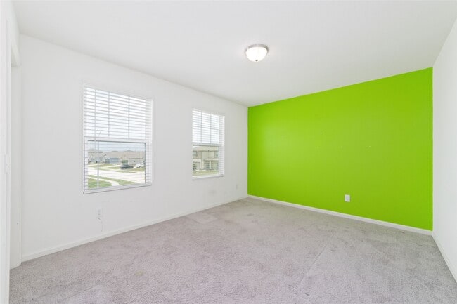 Building Photo - 1001 Wild Enclave Ln