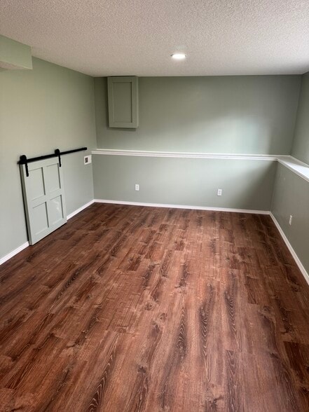 Building Photo - 6511 Upper 22nd St N