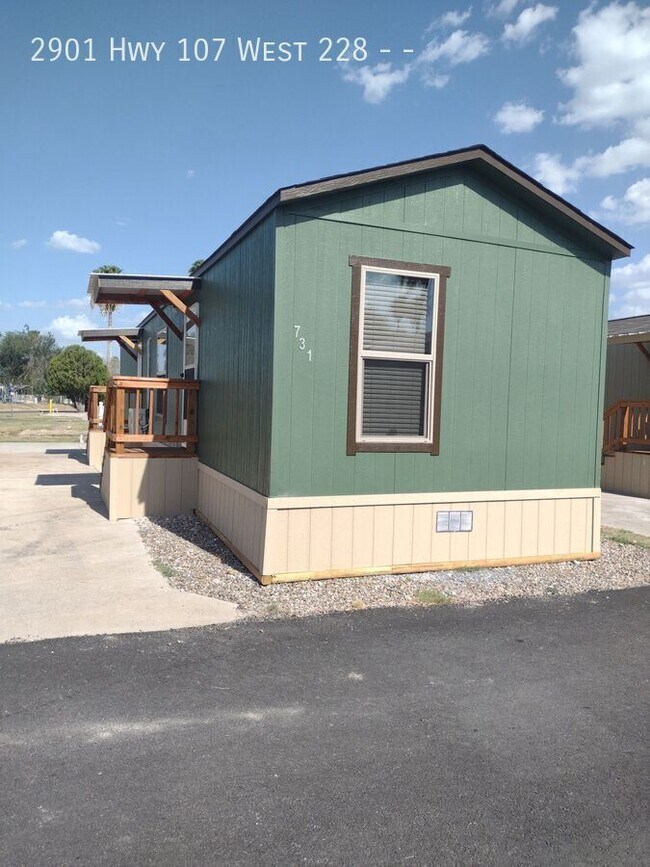 Building Photo - 2901 Hwy 107 West 228--
