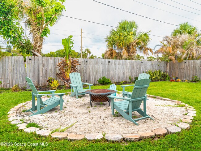 Building Photo - 135 Melaleuca Dr
