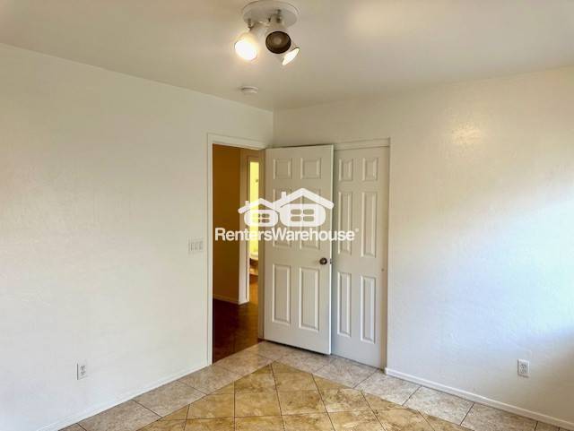 Building Photo - Charming 4BD/2BA Home for Rent in Goodyear